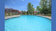 East Bay Apartments